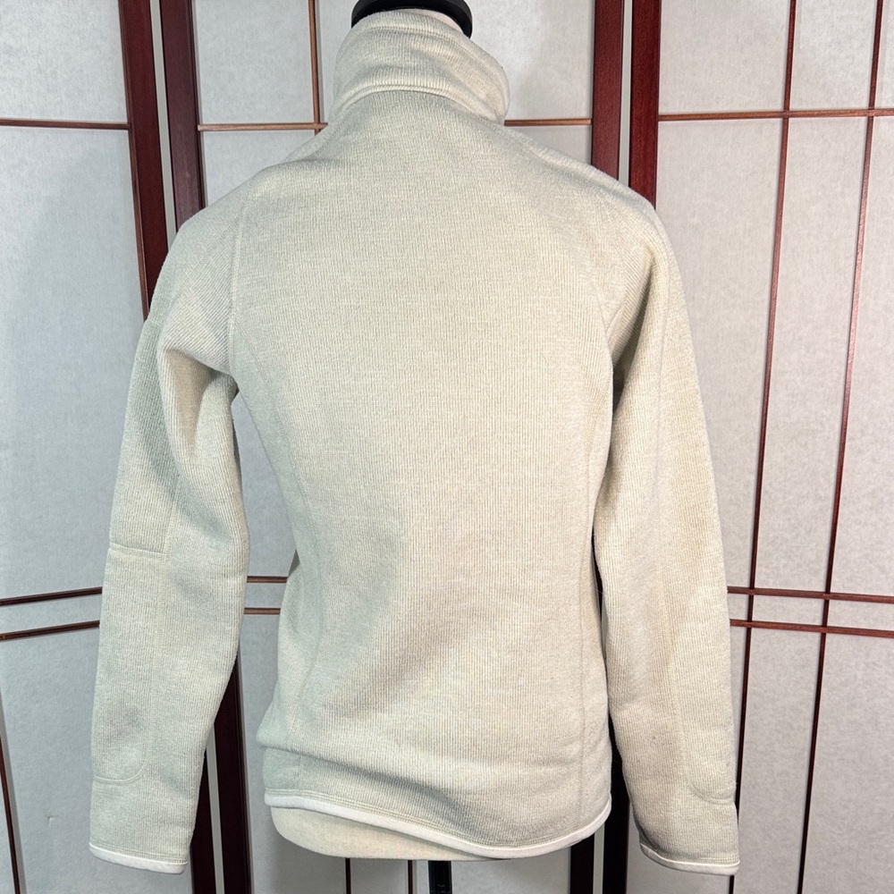 Patagonia Off-White Fleece Pullover - Picture 3 of 6